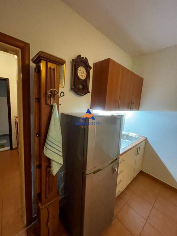 MONOLOCALE IN AFFITTO 30M2 "KODRA E DIELLIT" 30.000 LEKE (40.000 LEKE CON POSTO AUTO)
