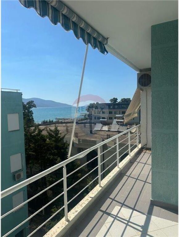 🌊 Apartament me Pamje Magjike nga Deti në Radhimë – Një Mundësi që Nuk Duhet Humbur!