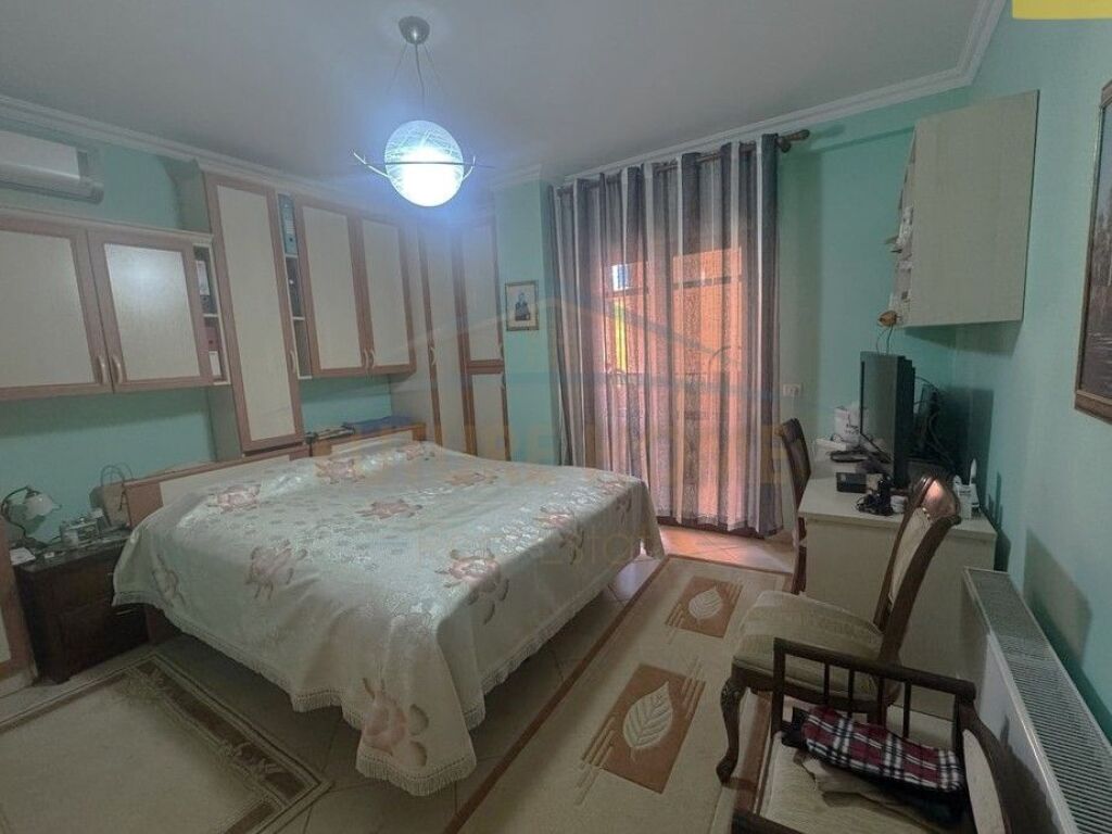 For sale, Apartment 2+1+2, Komuna e Parisit, Tirane