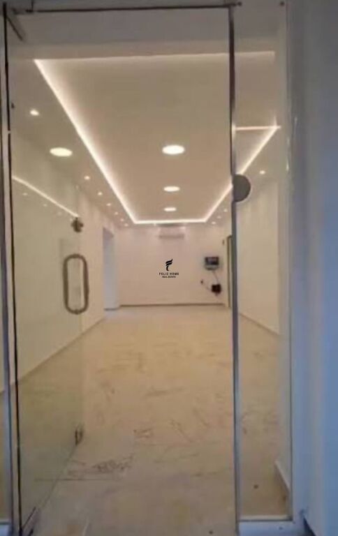 DYQAN ME QERA 40 M2 21 DHJETORI 80.000 LEKE FH-64376