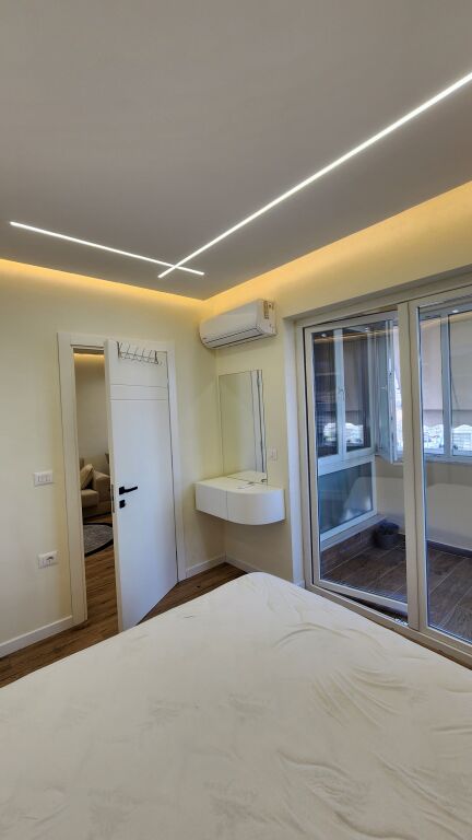 Apartament 1+1 për qira pranë Universiteti Zonja e Këshillit të Mirë