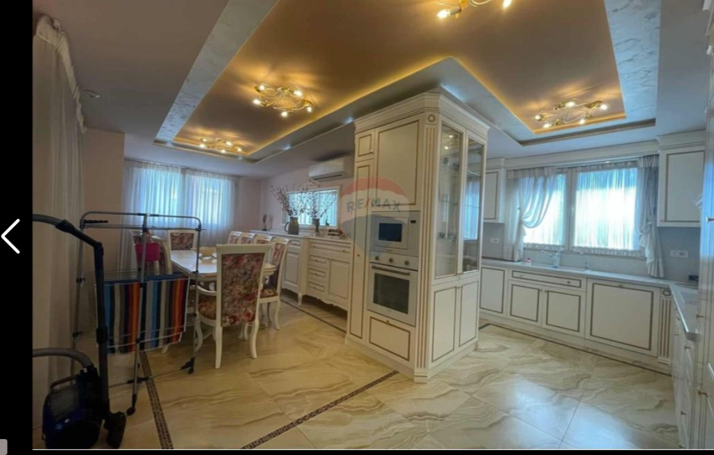 Apartament per shitje 4+1+2 tek Kopshti Zoologjik
