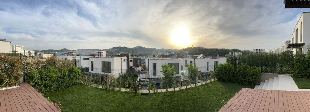🏡 Vilë 3-Katëshe për Shitje – Mandarin Residence TEG