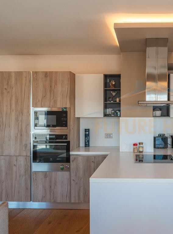 Shitet, Apartament 3+1+2, Kompleksi "Kontakt", 21 Dhjetori