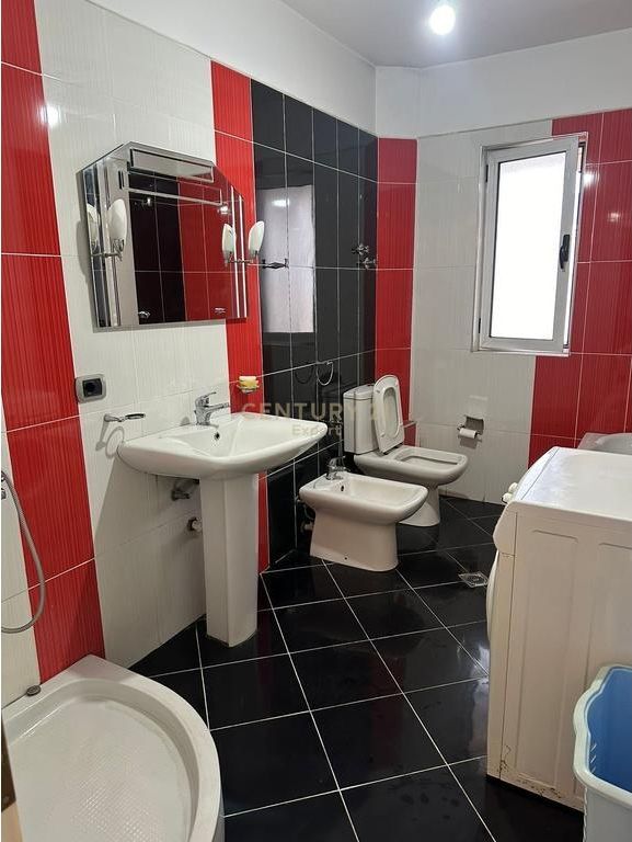 FOR RENT 2+1 APARTMENT NEAR THE FORMER PARK