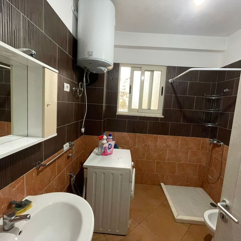 JEPET ME QIRA APARTAMENT 1+1+2 BALLKONE-FRESK