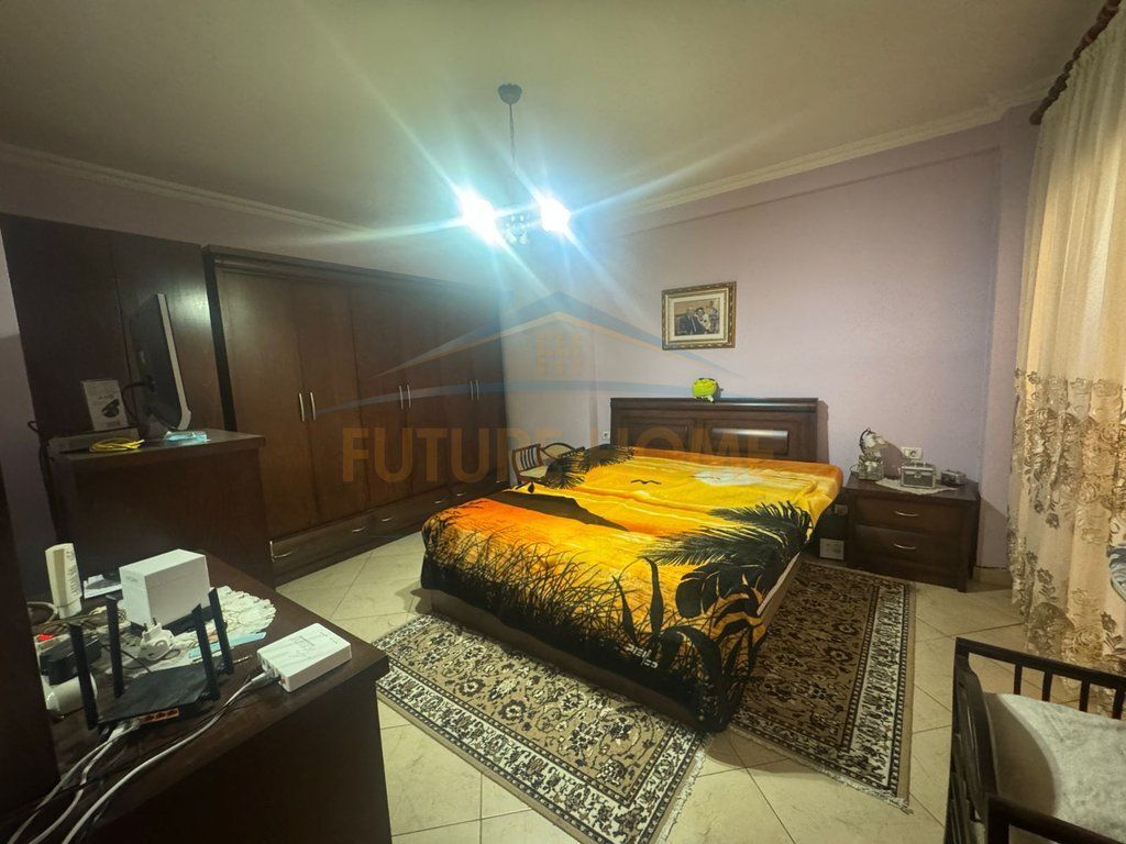 For sale, Apartment 2+1+2, Komuna e Parisit, Tirane