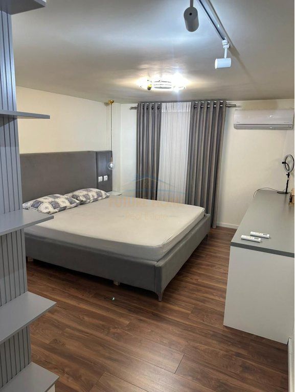 Shitet, Duplex 2+1, Fresk , Tiranë