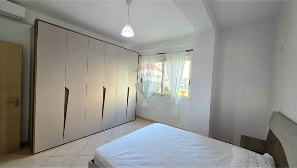 🏡 Appartamento 2+1+2 in Affitto – Vlora