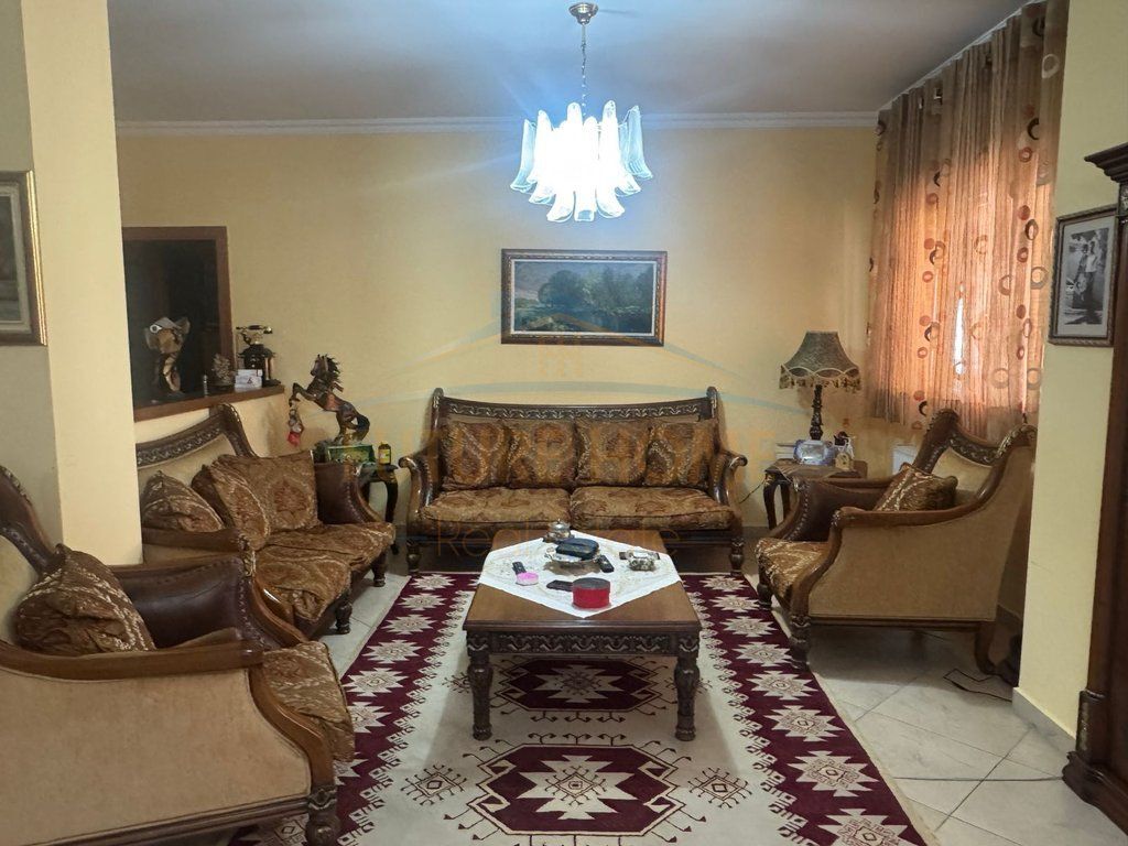 For sale, Apartment 2+1+2, Komuna e Parisit, Tirane