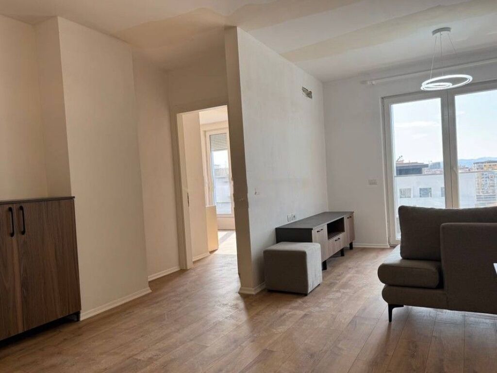 APARTAMENT PER QIRA 1+1 TEK RRUGA JORDAN MISJA,BULEVARDI I RI