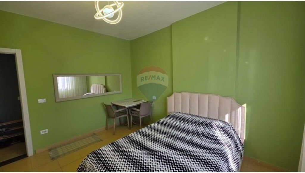 🏡 Apartament 1+1 për Shitje – Lungomare, Vlorë