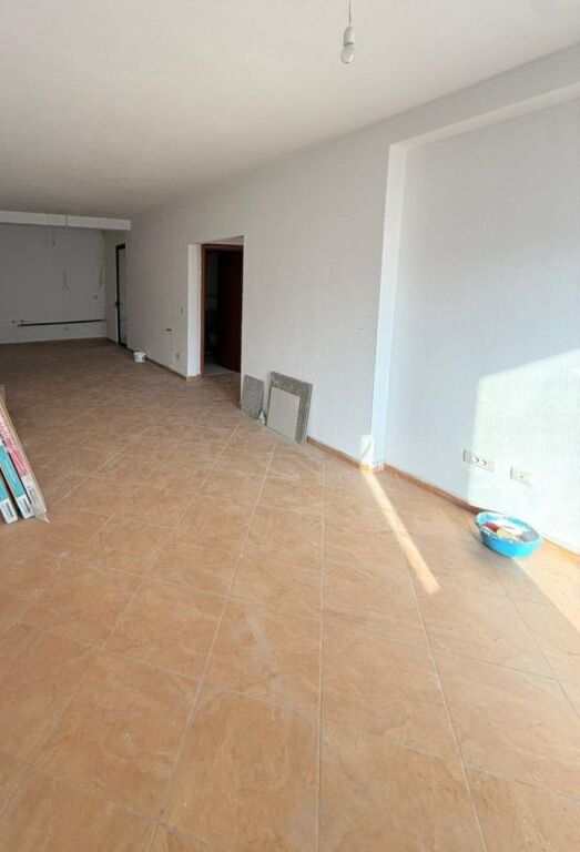 Appartamento 2+1 in vendita al sovrappasso Kristal