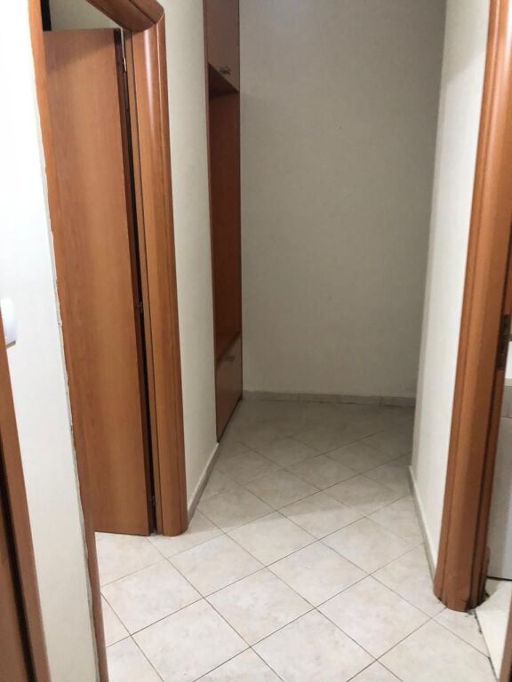 Affittasi appartamento 1+1, Zona Selvia, vicino al Complesso Halili