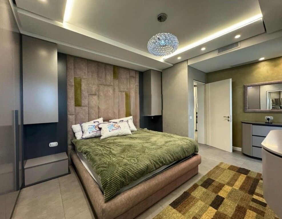 Apartament 3+1+2 për Shitje në Fresk !