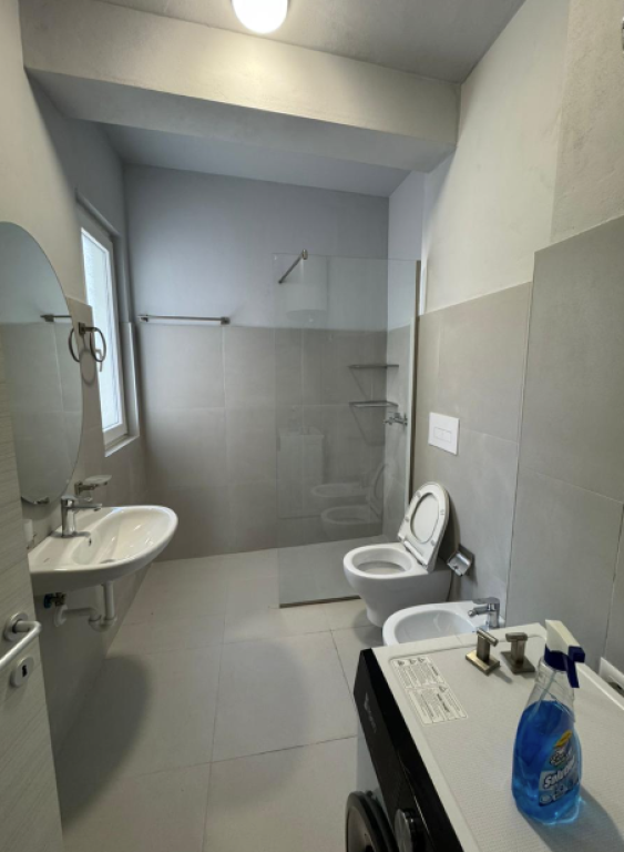 🏡 APARTAMENT 2+1+2 ME QIRA – RIVER RESIDENCE, UNAZA E RE