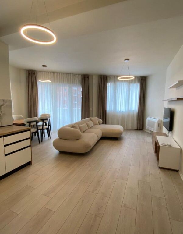 📌 Apartament me qira – River Residence, Astir