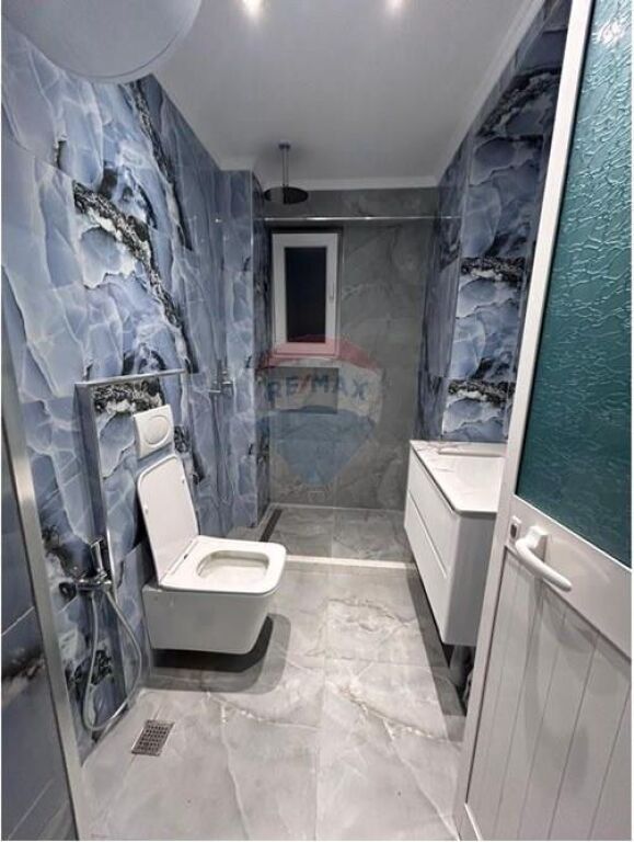 Apartament - Për Qira - Rruga e Durrësit, Tiranë