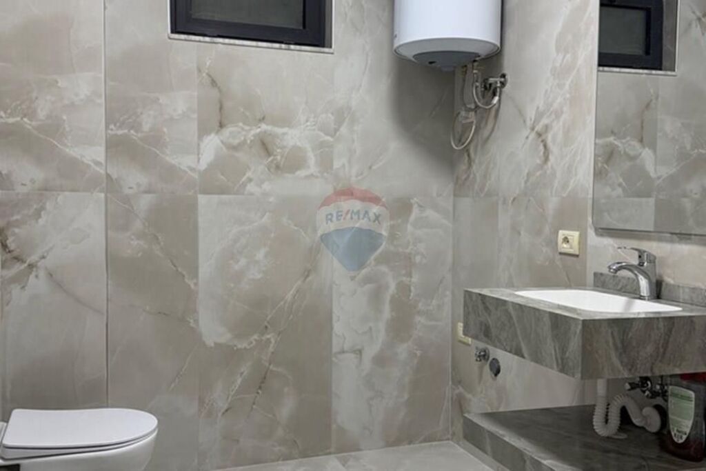 SHITET APARTAMENT 2+1 NE ASTIR!