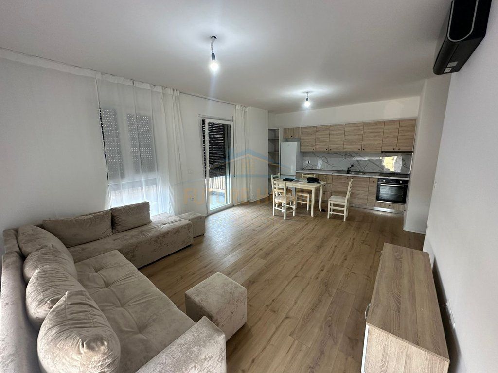 Affitto, Appartamento 2+1+2, Trio Tower, Don Bosko.