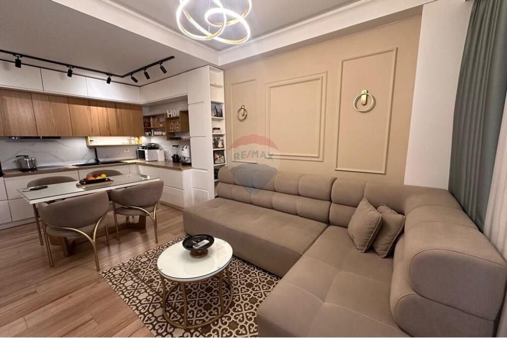 Apartament - Për Shitje - Rruga Jordan Misja, Tiranë