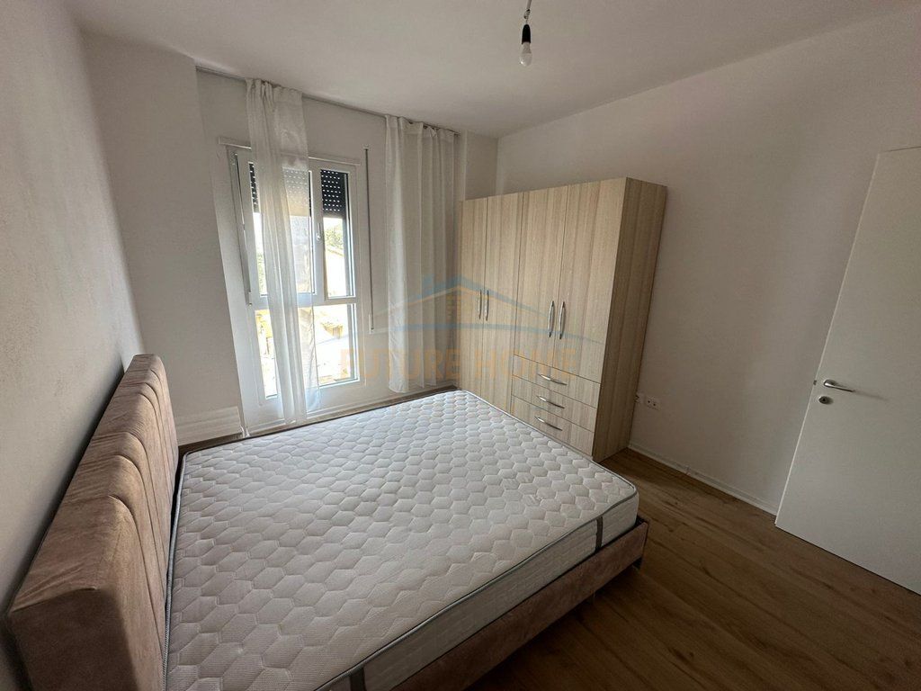 Qera, Apartament 2+1+2, Trio Tower, Don Bosko.