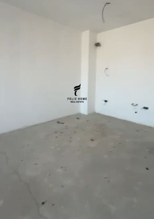 SHITET APARTAMENT 1+1 RRUGA E DIBRES 150.000 EURO FH-64472