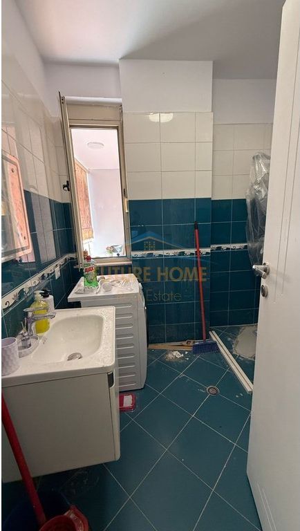 Qera, Apartament 1+1, Unaza e re, Tiranë.