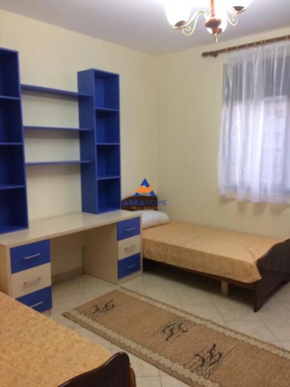 AFFITTASI APPARTAMENTO 3+1+2 BALCONI "COMPLESSO PANORAMA, DON BOSCO" 750 EURO (TRATTABILE)