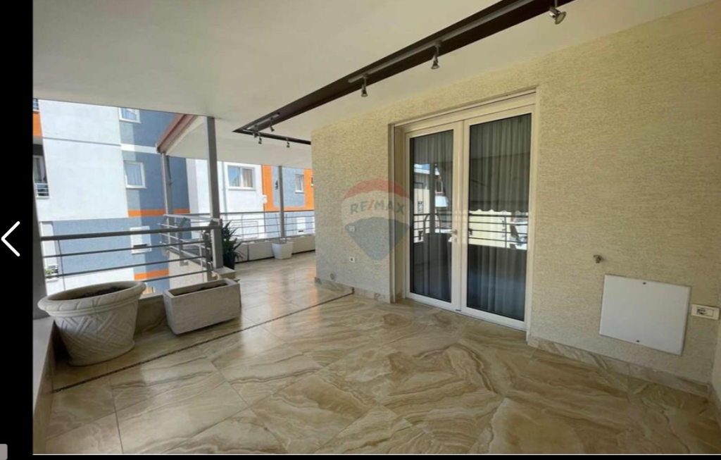 Apartament per shitje 4+1+2 tek Kopshti Zoologjik