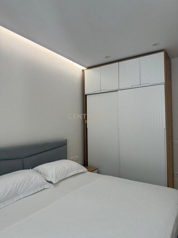 APARTAMENT 1+1 PER SHITJE VETEM 100M NGA DETI, NE QERRET !