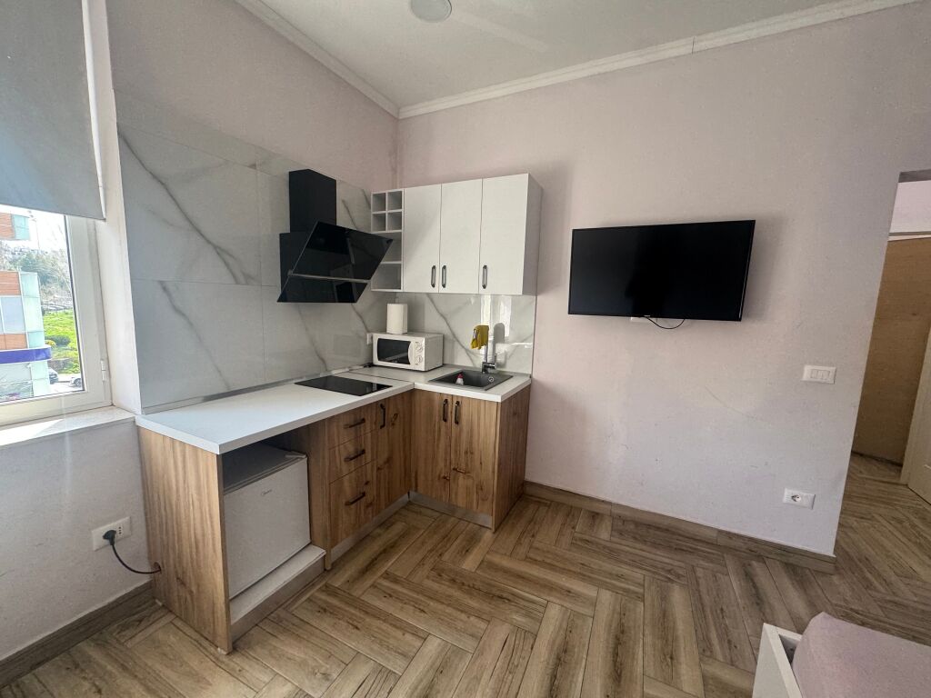 2 Studios for sale near Dinamo Stadium!