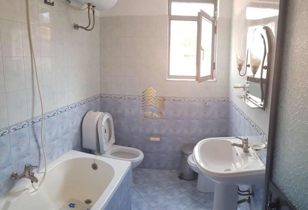 Qira, Apartament, 2+1 , Rruga e Durresit, 55.000 ALL/muaj