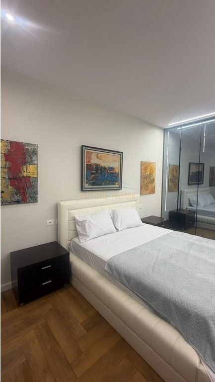 Affitto, Appartamento 2+1+ Posto auto, Qemal Stafa, Tirana