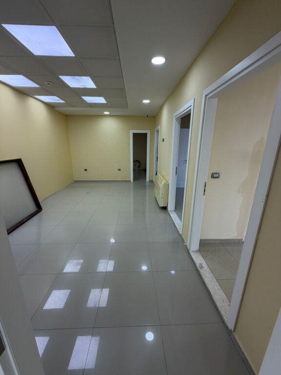 🚀 Ambiente Commerciale a Shkozet – 150m², Solo 600€/Mese! 🚀
