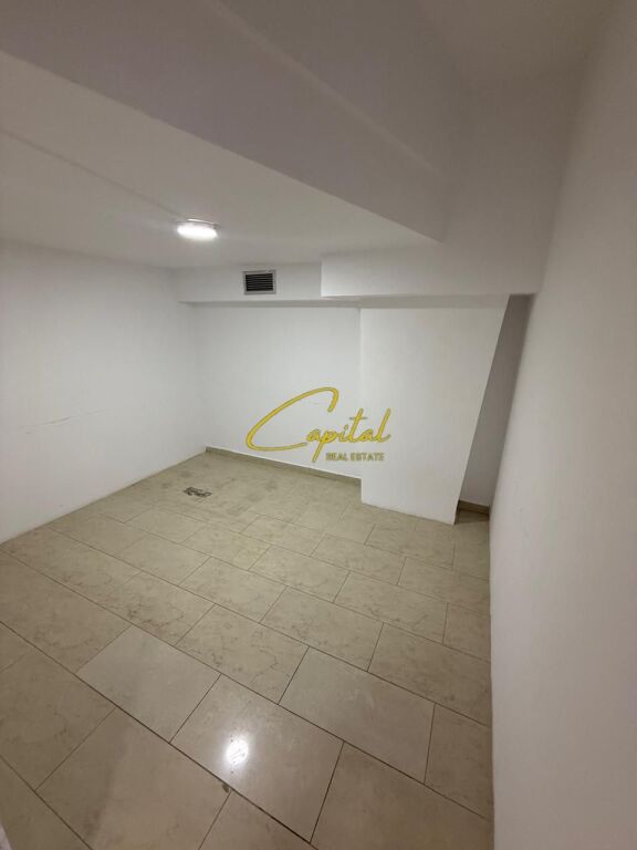 LOCALE COMMERCIALE IN VENDITA 147 M2 STRADA DI ELBASAN 530.000 EURO