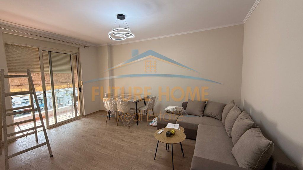 Qera, Apartament 1+1, Unaza e re, Tiranë.