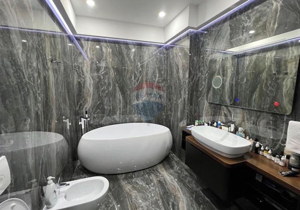 Apartamenti 2+1+2 per shitje te Delijorgji ID: 530601005-242