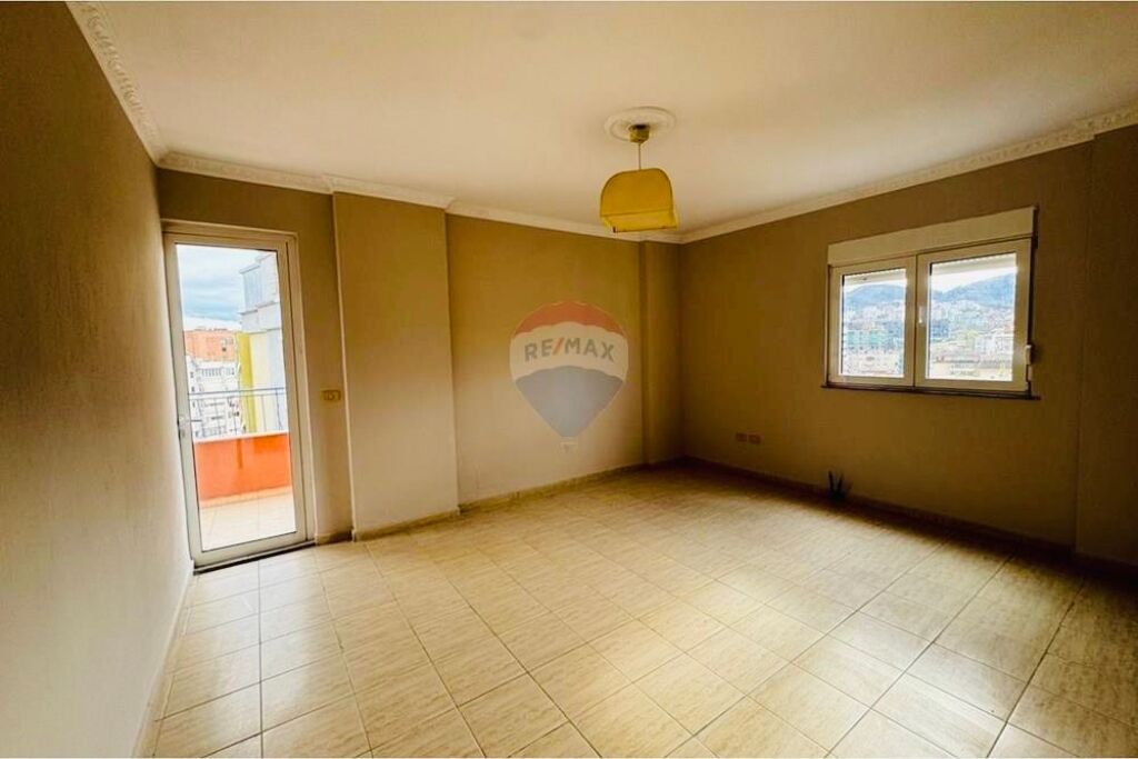 🏠📍Ufficio in Affitto Comune di Parigi