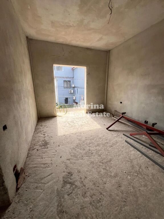 Shitje | Vilë 2 Kateshe | 5 Maji | 350000 €