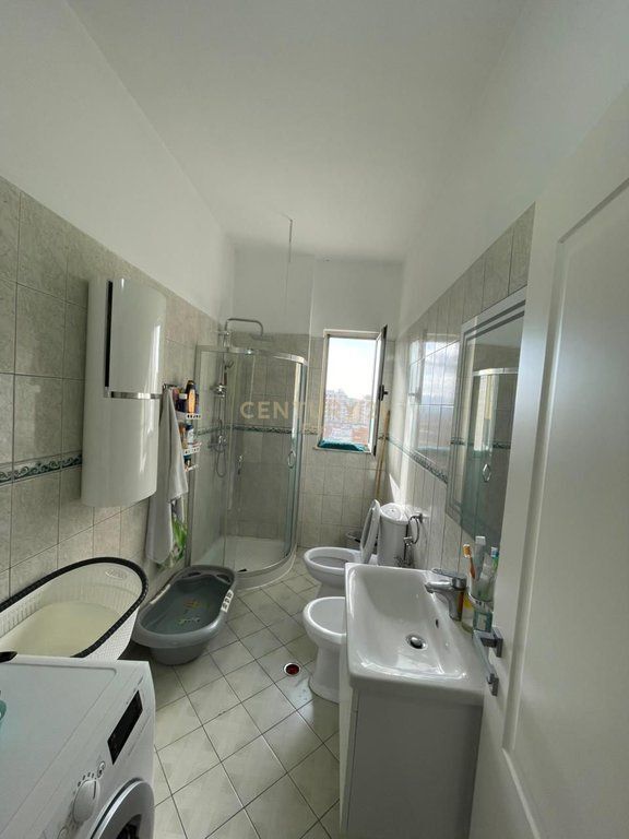 Apartament 2+1 per Shitje te Kazazi Durrës !!!