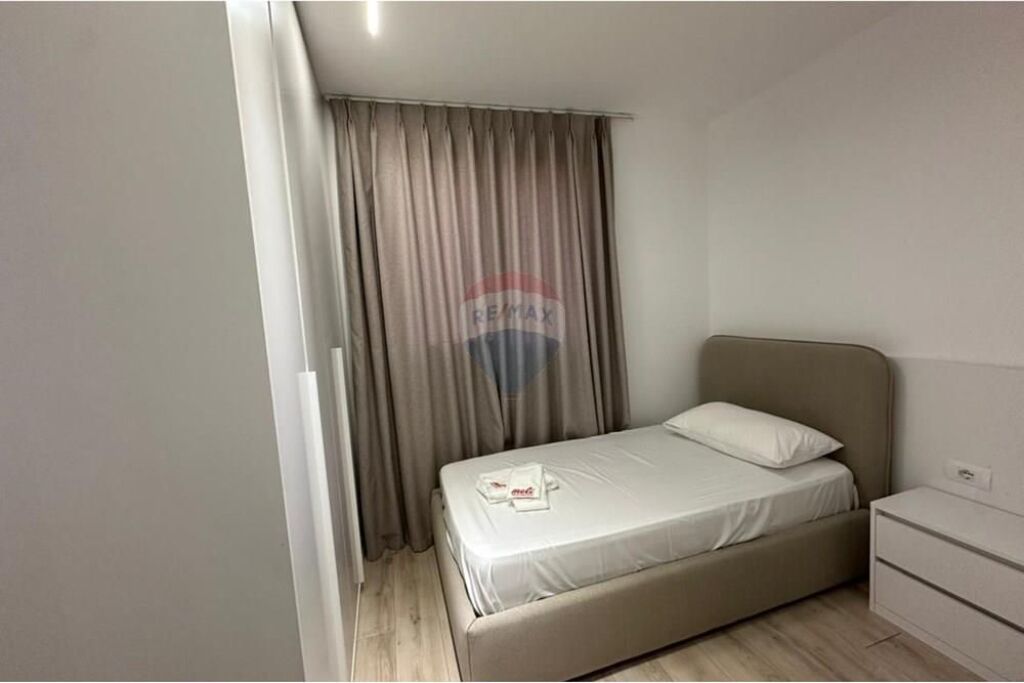 Apartment 1+1+Parking for rent 5 Maji