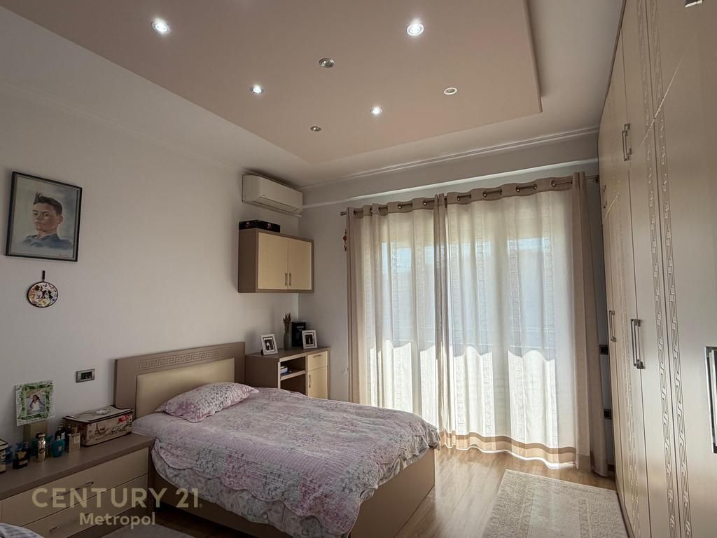 Super Apartament për Shitje – Liqeni i Thatë (pa Malore) 400,000 €