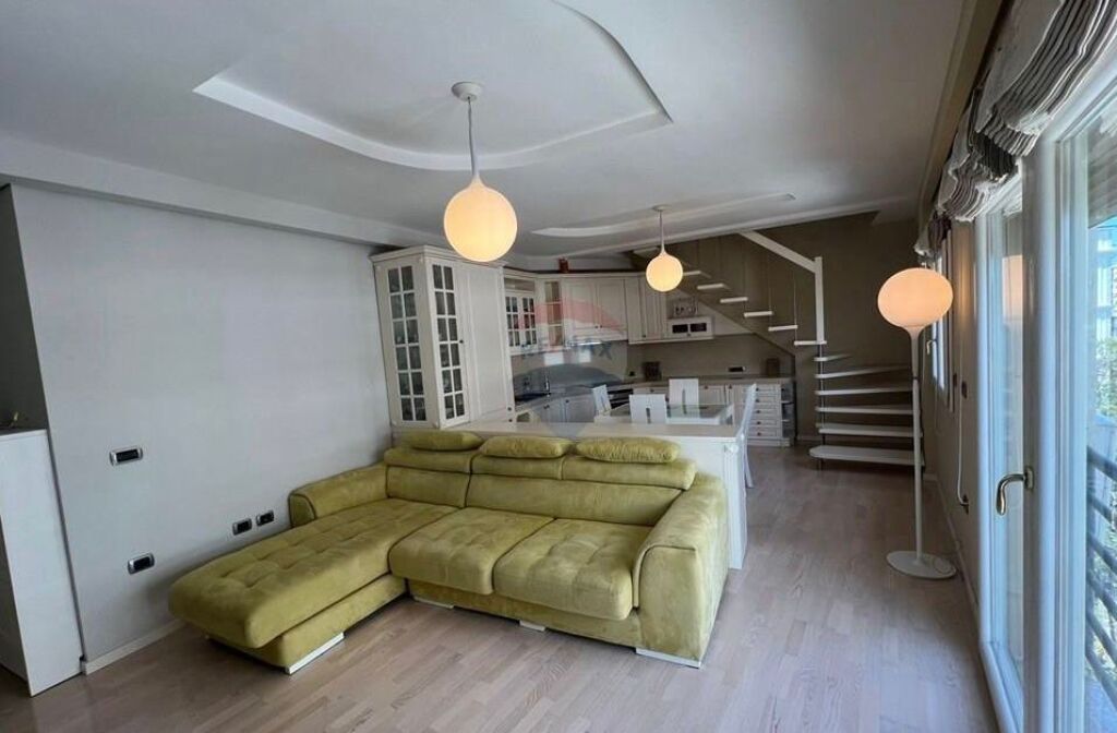 Duplex for sale with view of the Dry Lake ID: 530181095-240