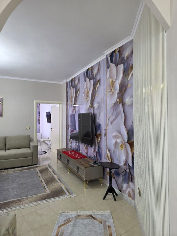 Apartament me qera
