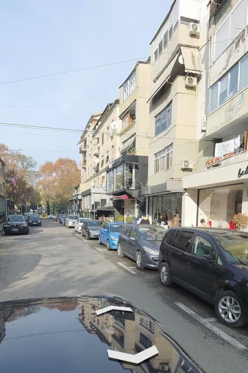 NEGOZIO A BLLOK IN AFFITTO