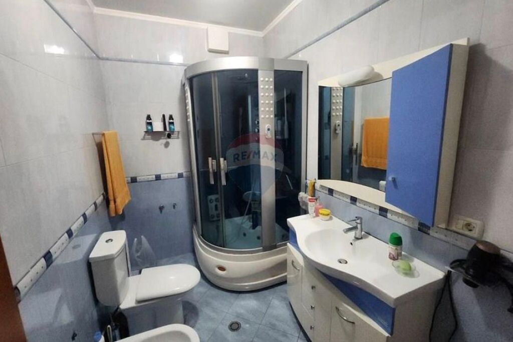 Apartament 2+1+2 per shitje Komuna e Parisit ID: 530601005-259