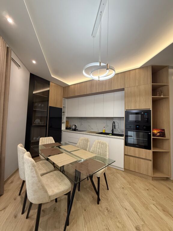 🏠FOR RENT Apartment 2+1+2 & 2 Parking Spaces 📍Barrikadave Street, Center 🏢4th Floor, new building with elevator 📐Area: 100m² 💶Price: 1500€