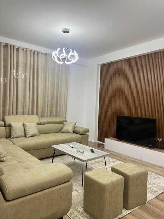 Appartamento In Affitto 1+1 Al Lago Secco (ID B2101571) Tirana