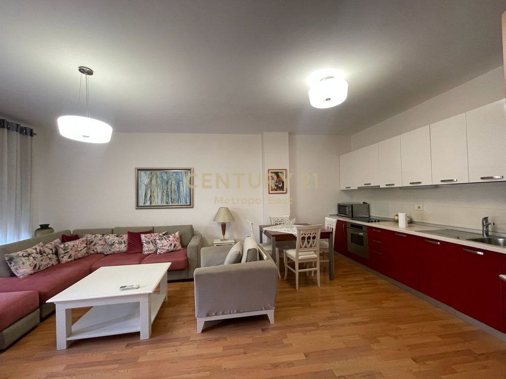 Appartamento 2+1 in Affitto | 110 m² | 5° Piano | Zona ATSH - Nuovo Mercato 800 € /Mese
